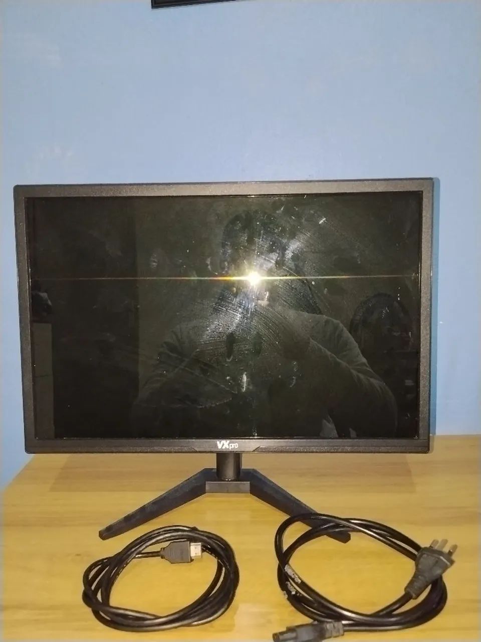 Monitor Vx Pro 19" com avaria no pé 