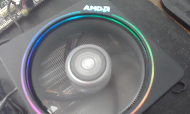 Fan Cooler AMD AM4 Wraith Prism Rgb - Foto 4