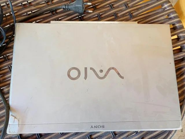 Notebook Sony Vaio (Com Defeito) - Foto 2
