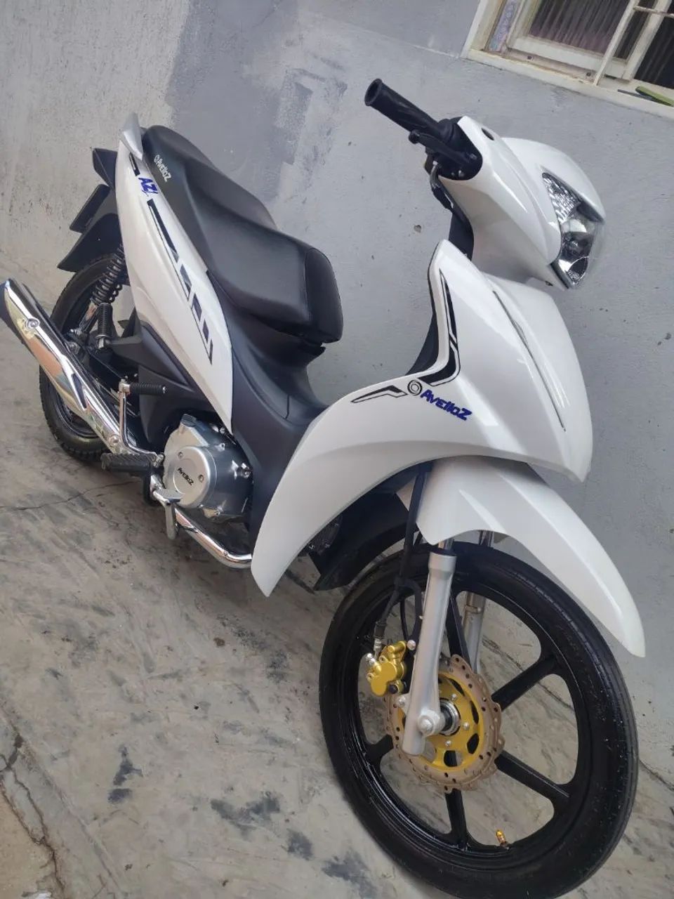 Vendo moto 