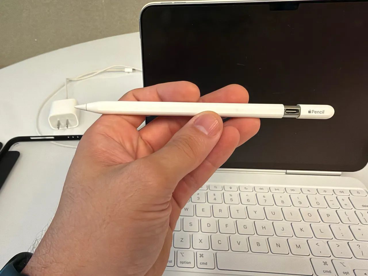 iPad Air M3 de 11 polegadas + Magic Keyboard Apple + Apple Pencil Tipo C + Capinha - Foto 5