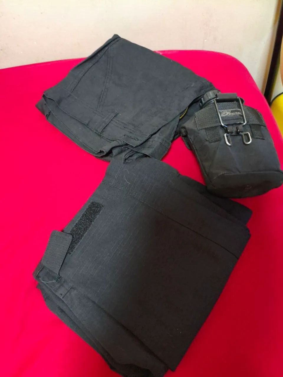 Kit: 2x calça tática preta + cantil + porta cantil preto