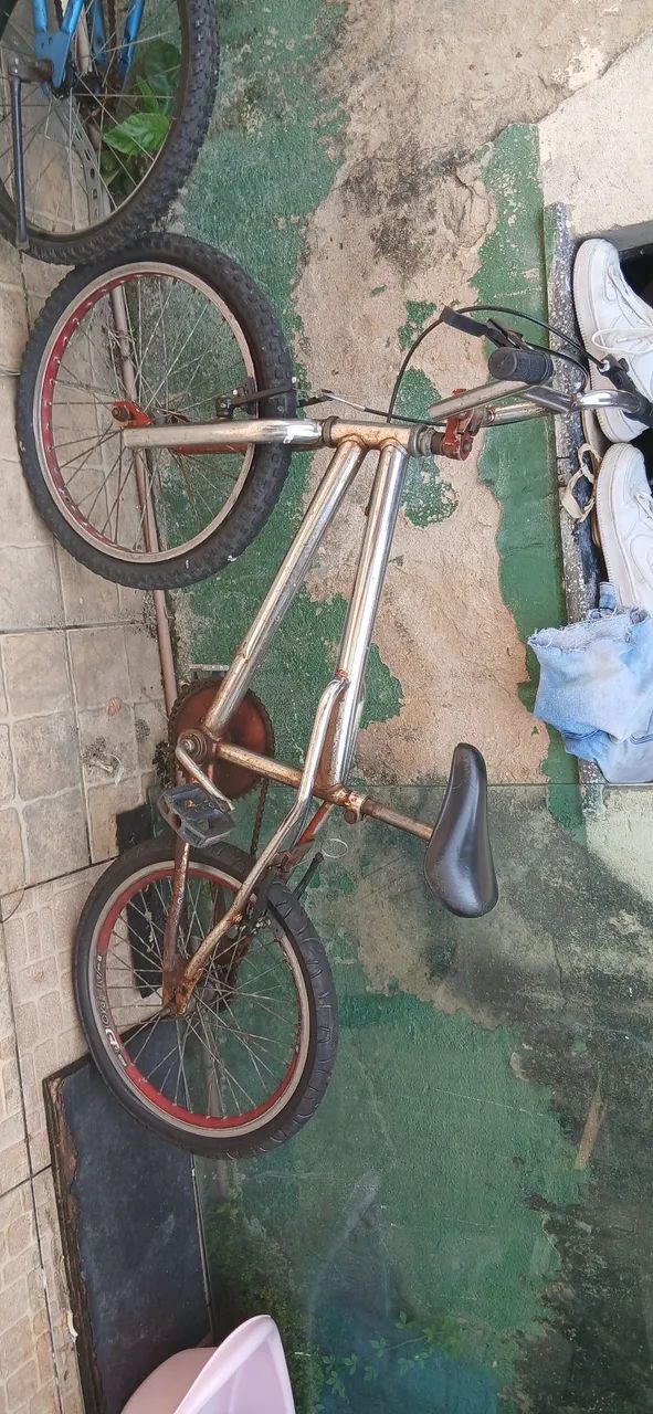 Estou vendendo 2 bicicleta 