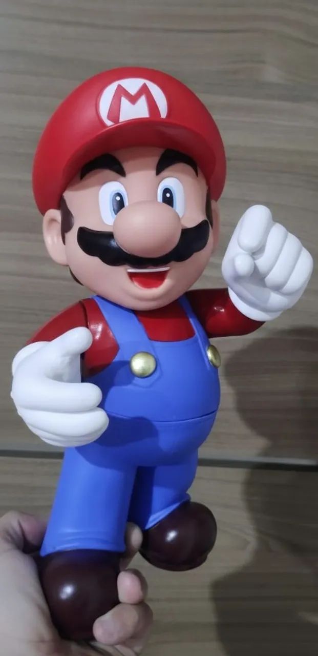 Super Mario Bros 30cm alta qualidade. NOVO.