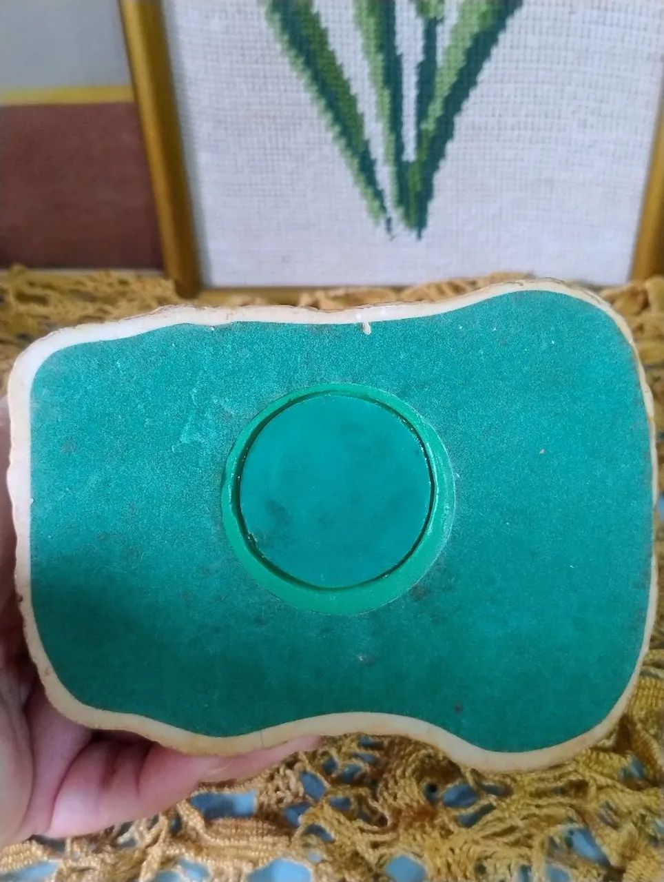 Cofrinho casinha de campo em resina antigo  - Foto 5