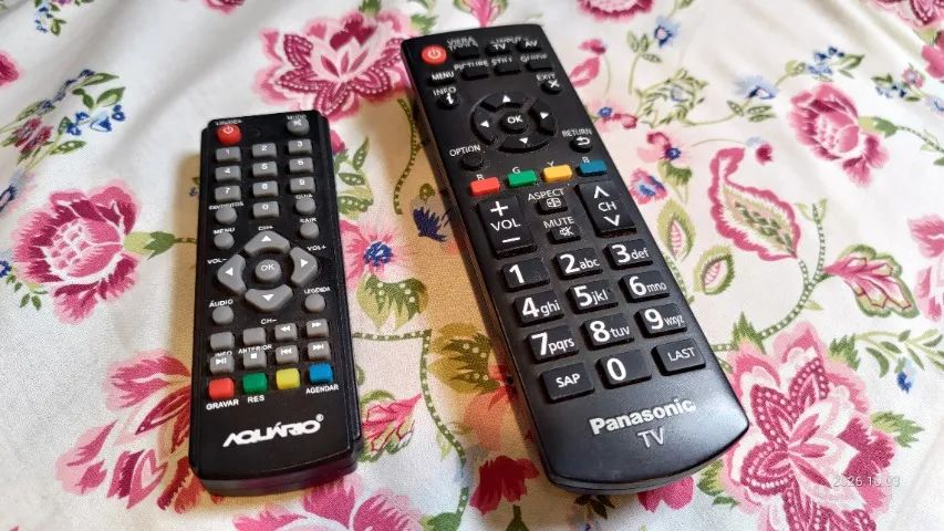 Tv LCD Panasonic HD 720p 32 Polegadas Conversor Digital Aquário  - Foto 4