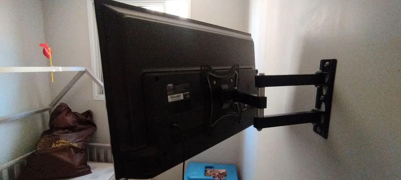 Tv Led roku 32" usada em ótimo estado  - Foto 3