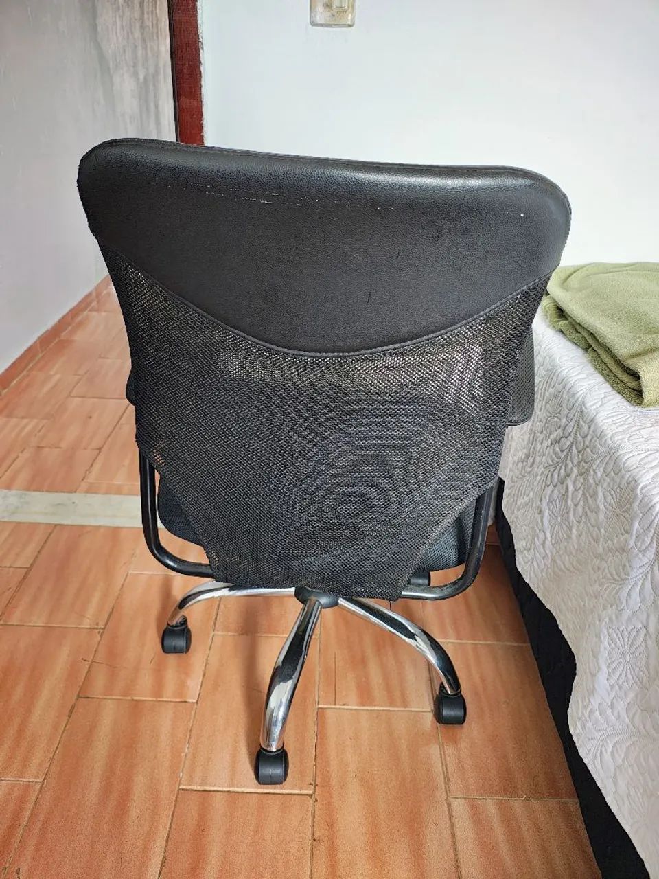 Cadeira de escritório - Foto 3