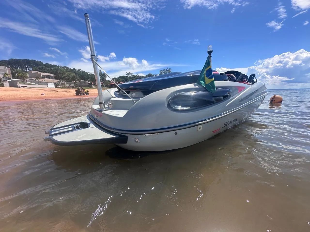 Jet boat Ayrton Senna edição limited 2006baixei valor pra vender  - Foto 2