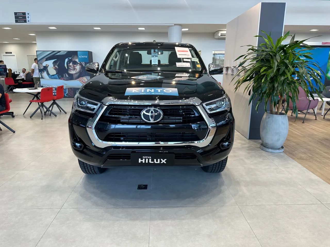 Toyota Hilux Hilux CD SRV 4x4 2.8 TDI Diesel Aut. 2026