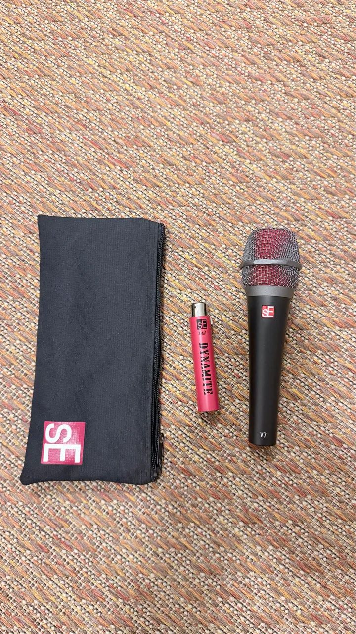 Combo imperdível (microfone SE V7 + pré-Amplificador DM1 Dynamite ? SE Eletronics  - Foto 2