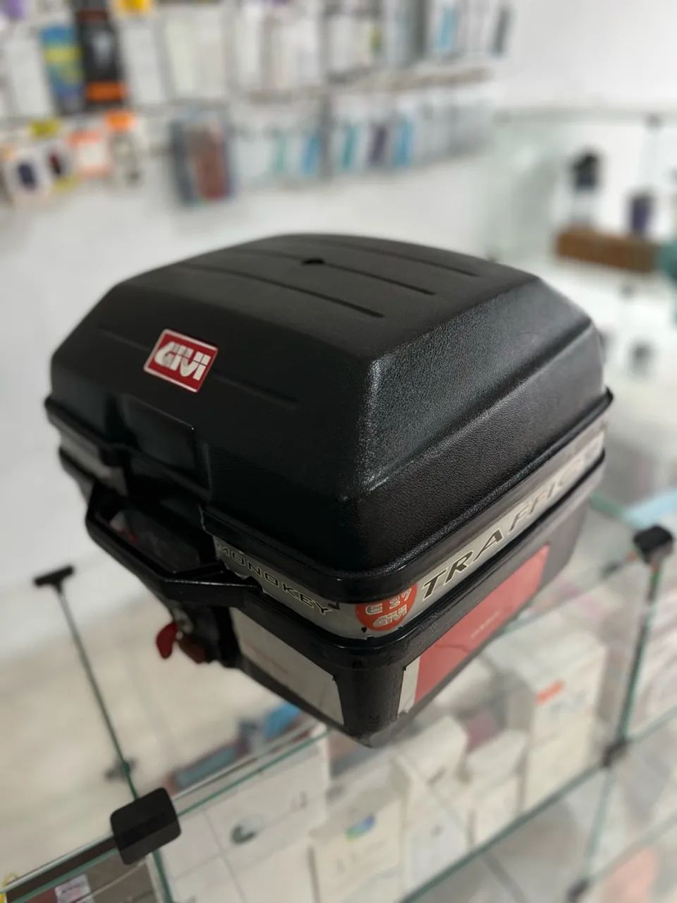 BAÚ GIVI USADO