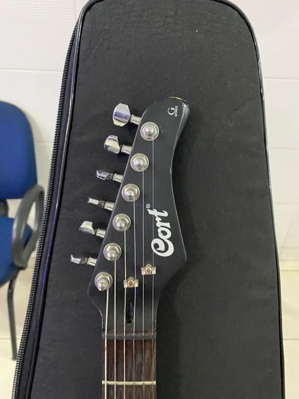 Guitarra G50-HT Cort + Case  - Foto 4