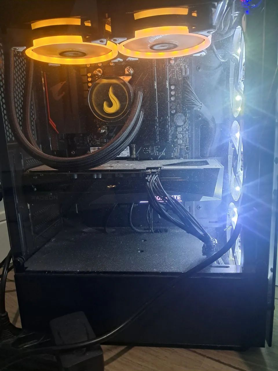 PC GAMER 3 MESES DE USO NOVO E COM CAIXAS