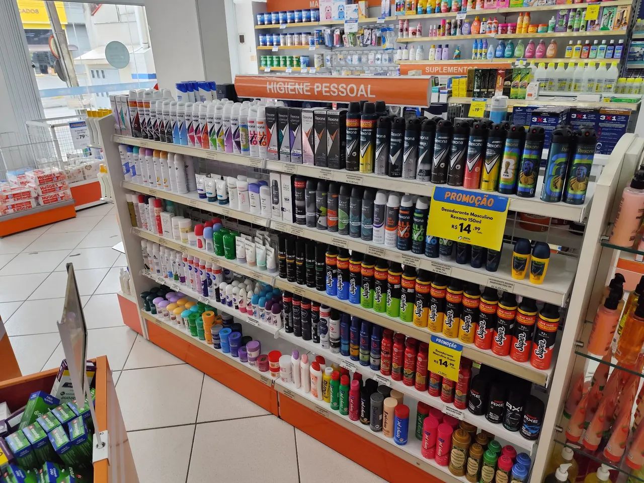 Vendem-se Gôndolas e Prateleiras p/ Farmácia  - Foto 3