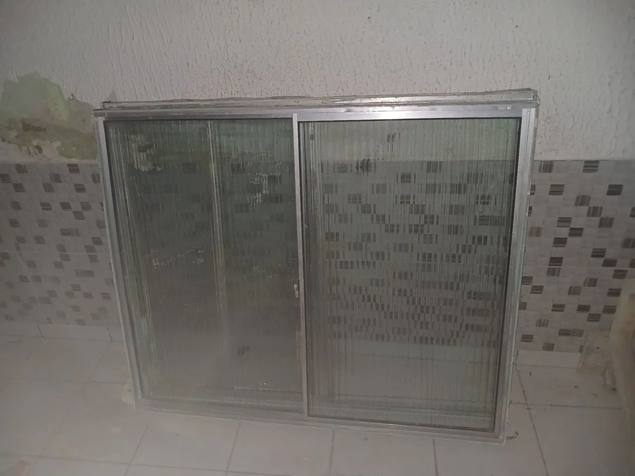 Janela e porta de alumínio  - Foto 2