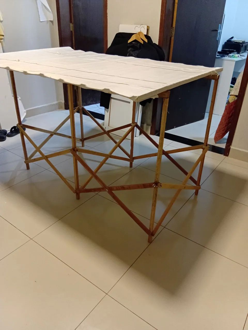 Mesa feirante sanfonada grande 1,50x,95cm