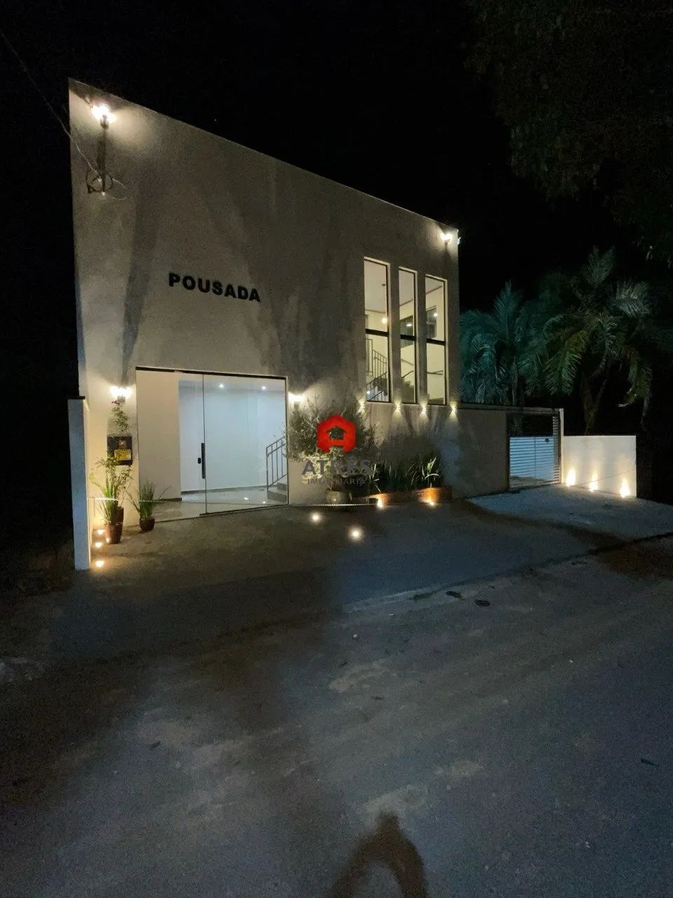 Pousada nova com 14 suítes à venda em Pirenópolis | 447m² | Pronta para operação. - Foto 3