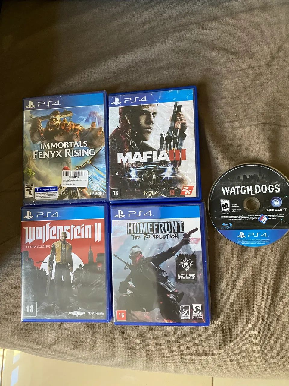 Vendo LOTE 5 jogos PS4