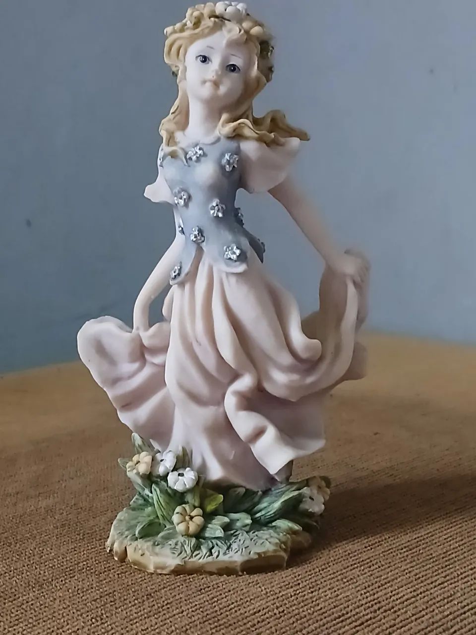 Dama de porcelana