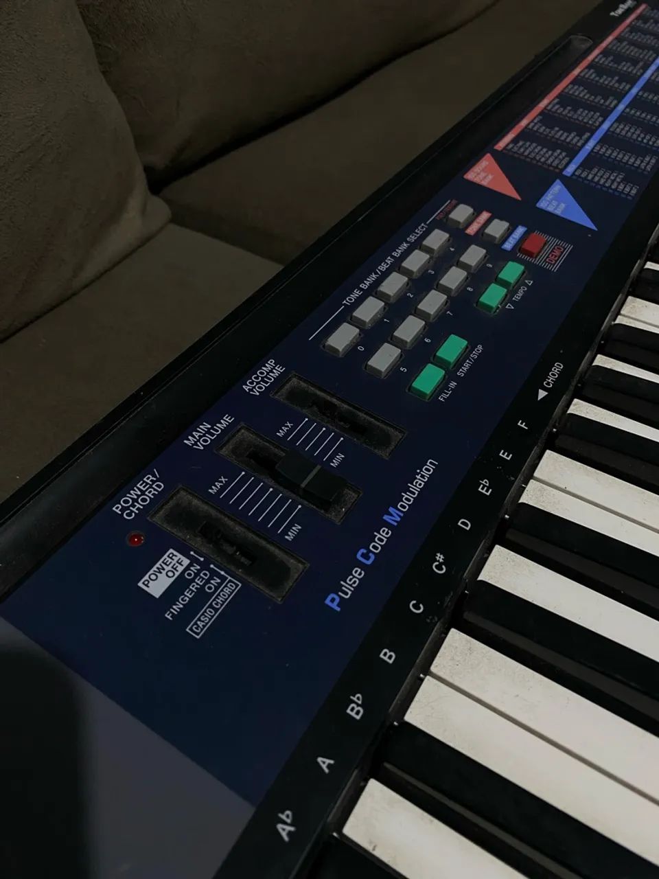 Vendo teclado de piano  - Foto 2