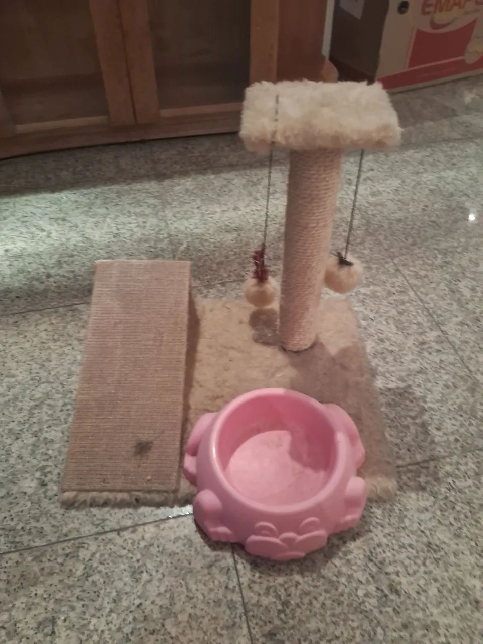 Brinquedo para gato + vasilha rosa - Foto 2