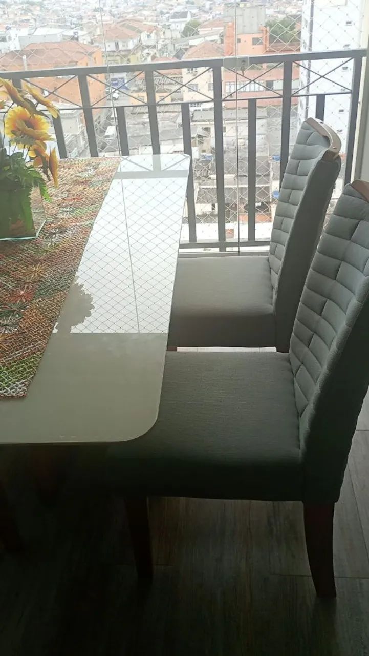Mesa retangular com 4 cadeirad - Foto 2