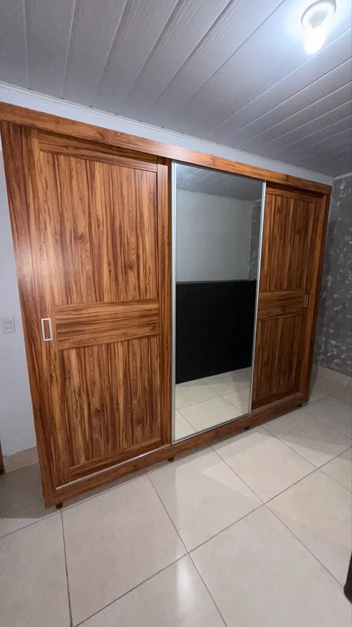GUARDA ROUPAS / ROUPEIRO / PORTAS DE CORRER ESPELHO   - Foto 2