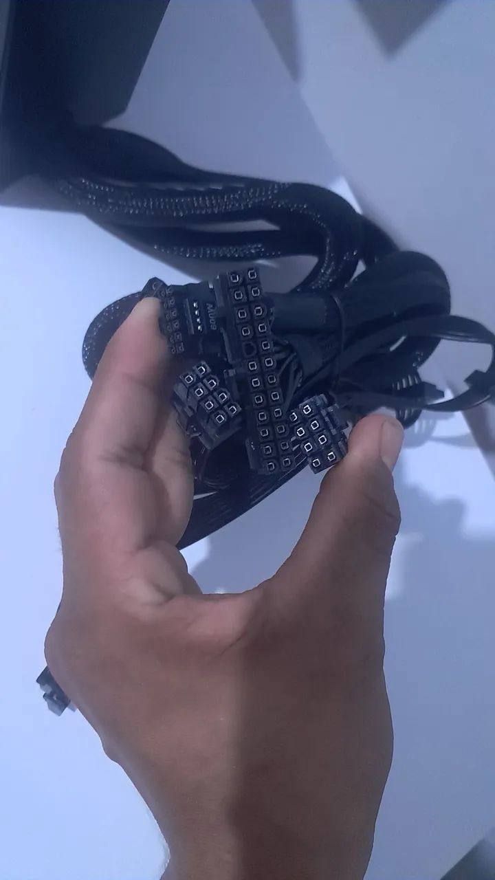 Fonte xpg kyber 850w 80 plus gold - não modular - Foto 3