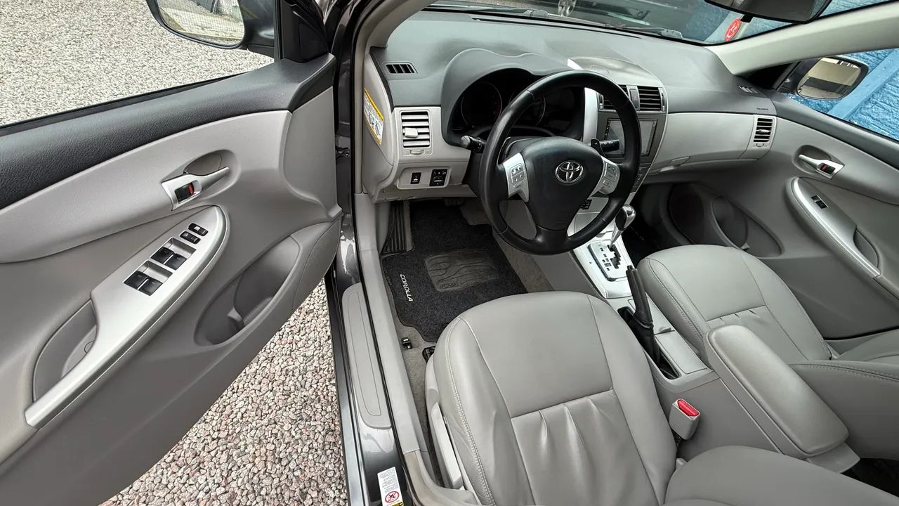 Toyota Corolla XEI 2.0 Flex 16V Aut. 2013 - Foto 5
