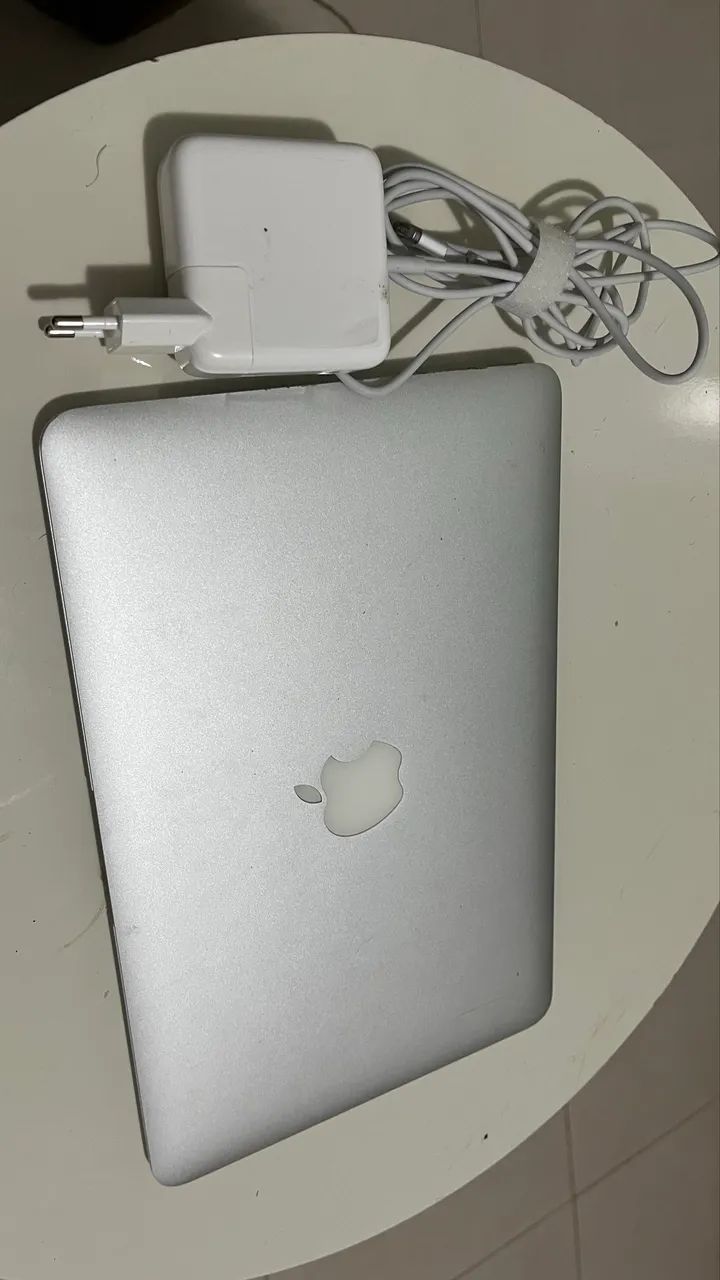 MacBook Air A1465 core i7 11 - Notebooks - Suíça, Aracaju