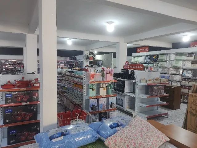 Gôndolas e caixa, produtos, utilidades para o lar. - Foto 2