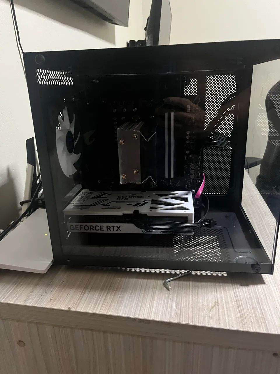 Vendo pc gamer completo ou somente o pc - Foto 2