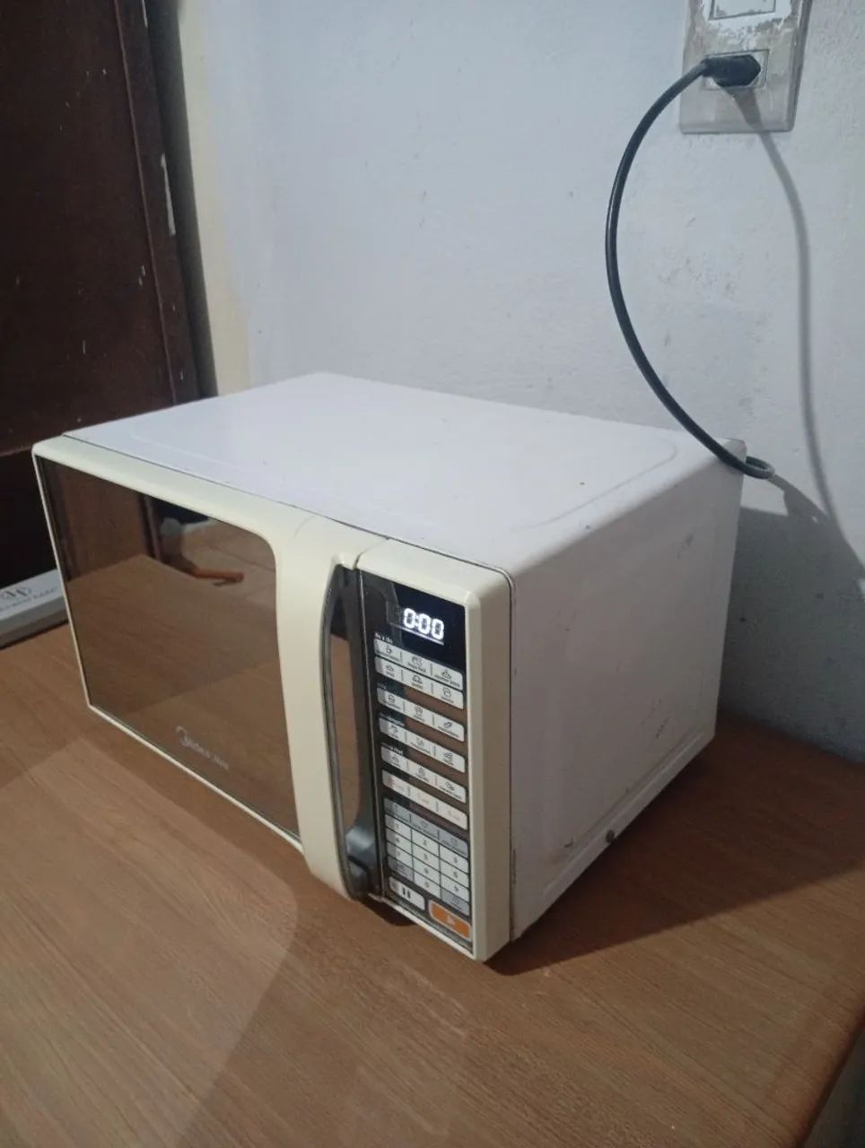  Micro-ondas Midea Espelhado  - Foto 4