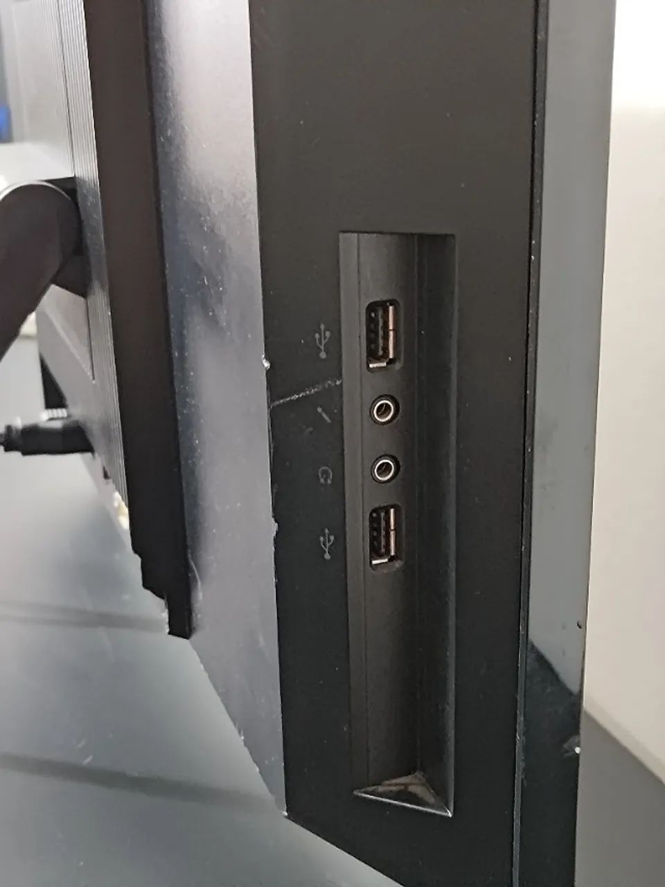 Computador Lenovo ThinkCentre Edge 71z All in One - Foto 3