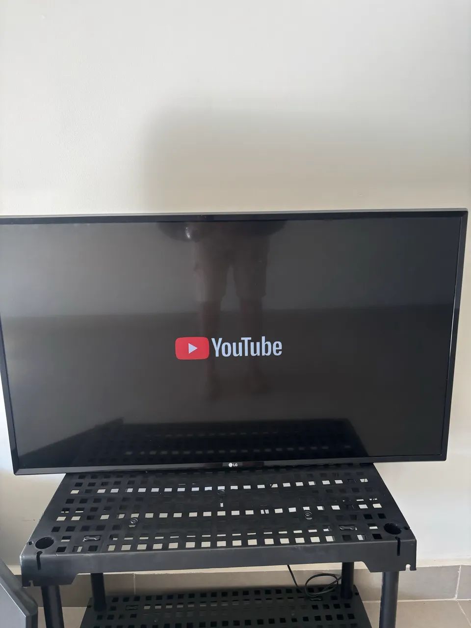 Smart TV 43 Polegadas 4K LG | Cheia de aplicativos | Seminova