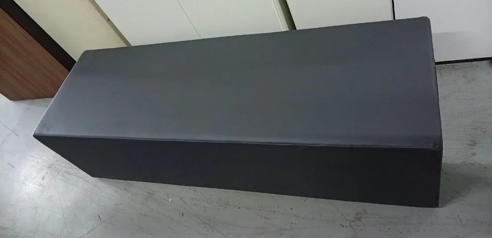 Puff Com Tomadas Para Ambiente Corporativo