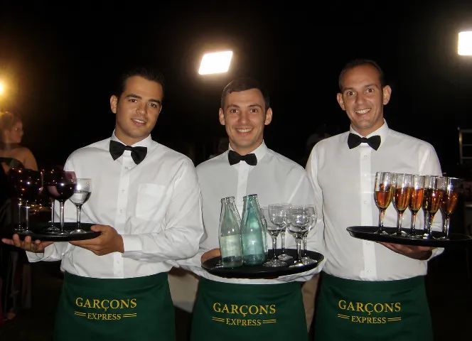 Garçons, copeiro e fritador