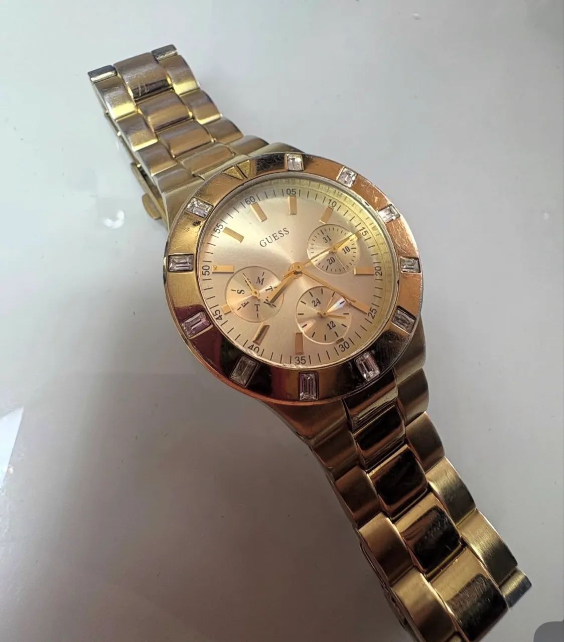 Relógio guess dourado original  - Foto 2