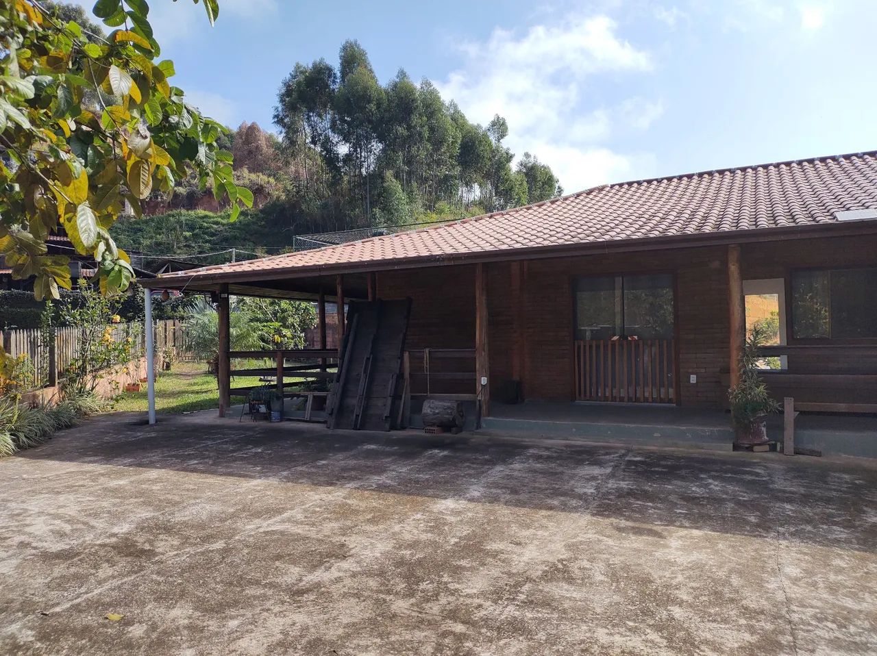 Foto - Volta Redonda - Nossa Senhora das Graças