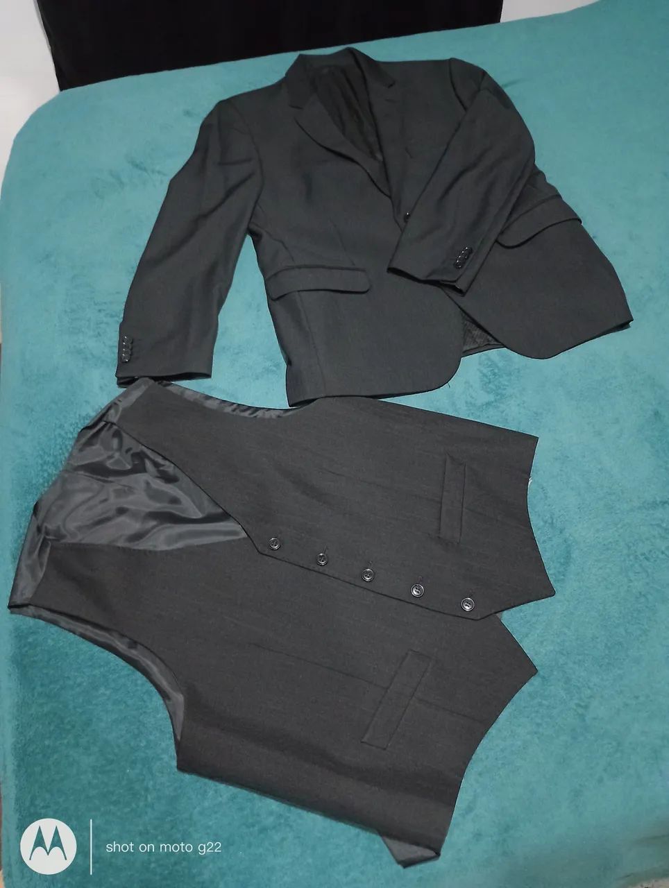 Vende -se um terno semi novo !  - Foto 5