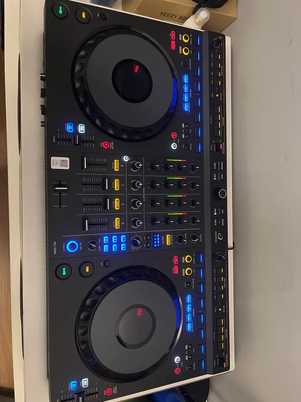 AlphaTheta DDJ-GRV6  - Foto 5
