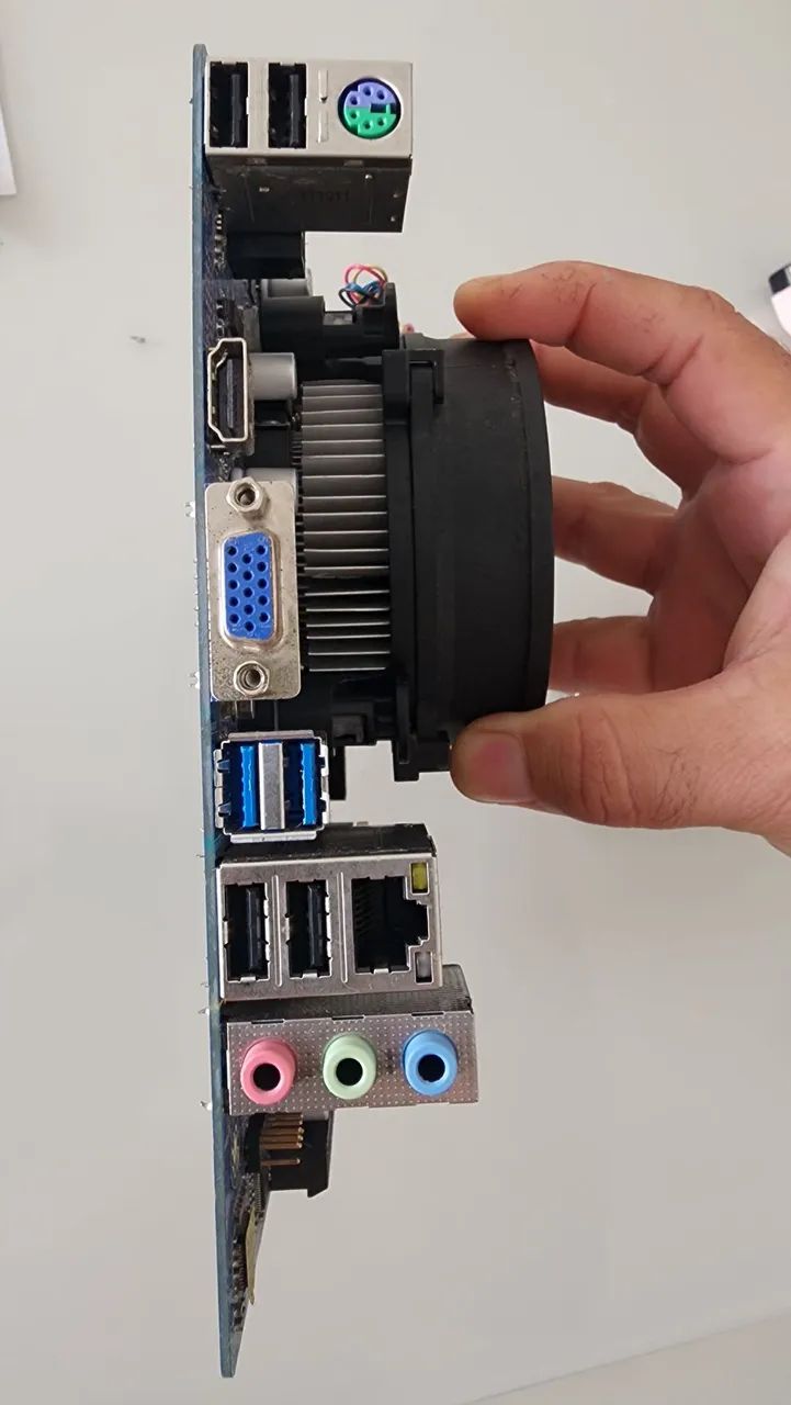Placa Mãe DDR4 8° Gen + Pentium 3.7gHz - Foto 4