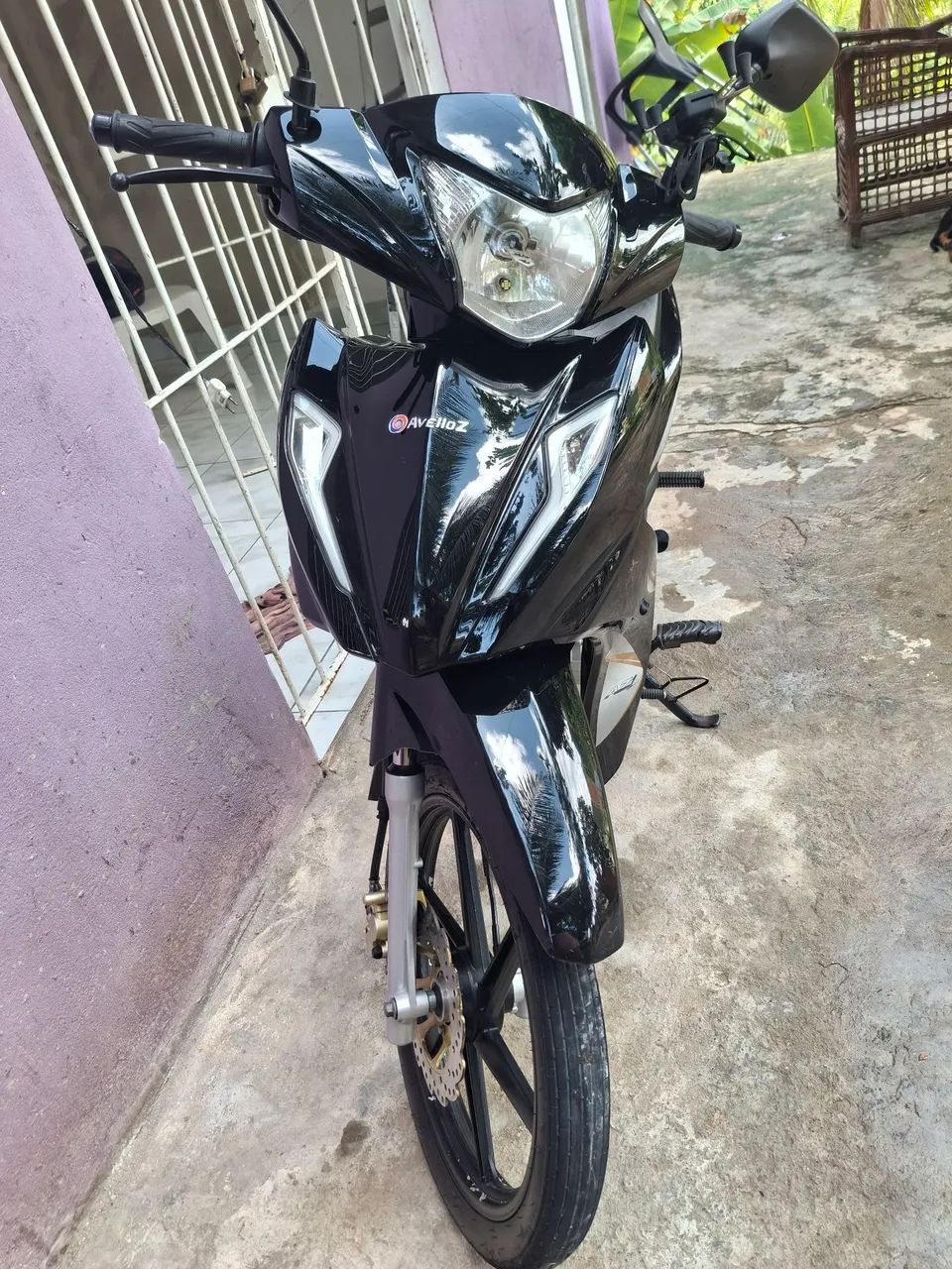 Moto Avelloz Az1