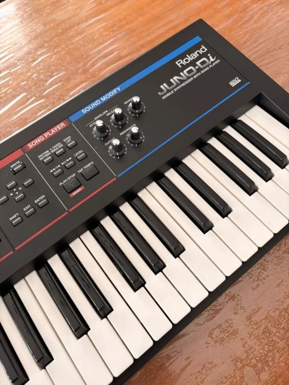 TECLADO ROLAND JUNO-Di - Foto 4