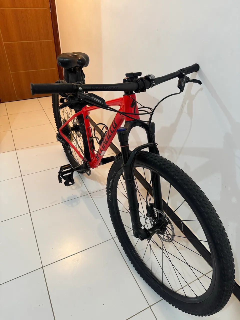 Specialized Chisel Aro 29 MTB - Excelente Estado - Foto 4