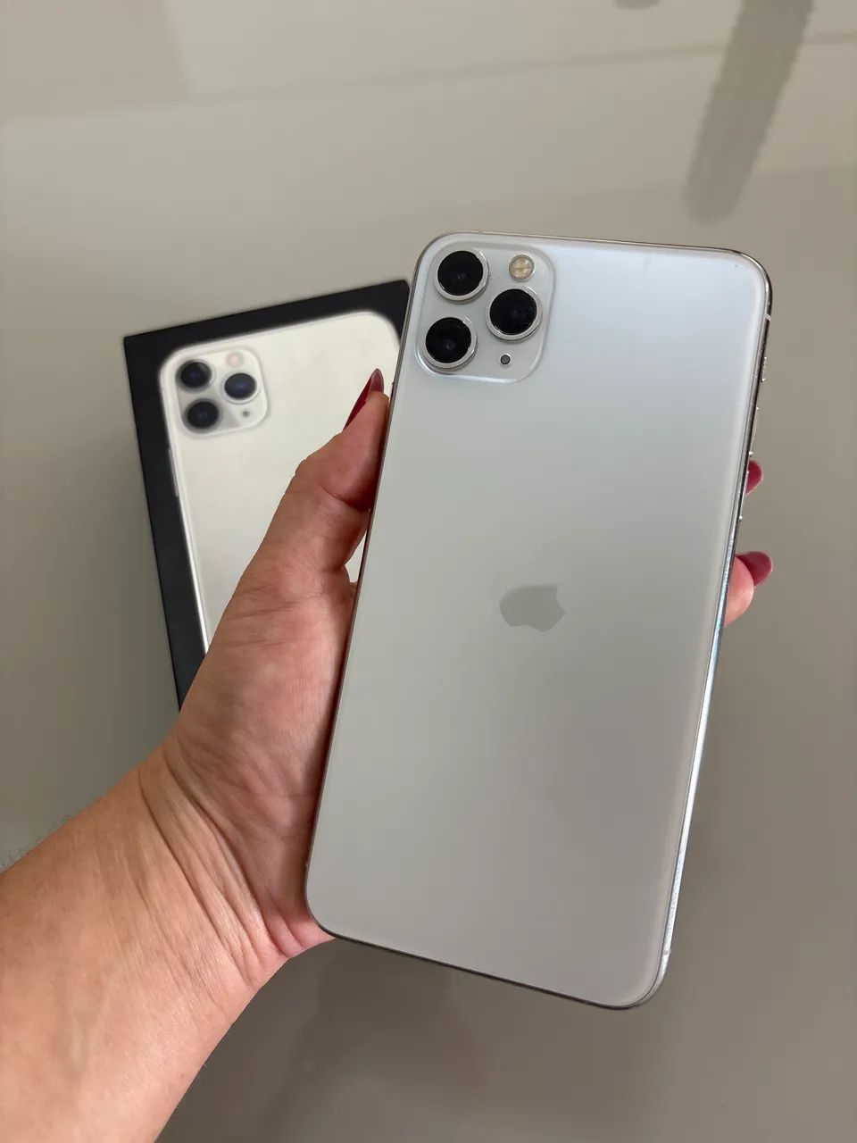 iPhone 11 Pro Max 64gb - Foto 3
