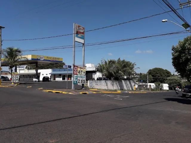 Comercial Prédio em Uberlândia