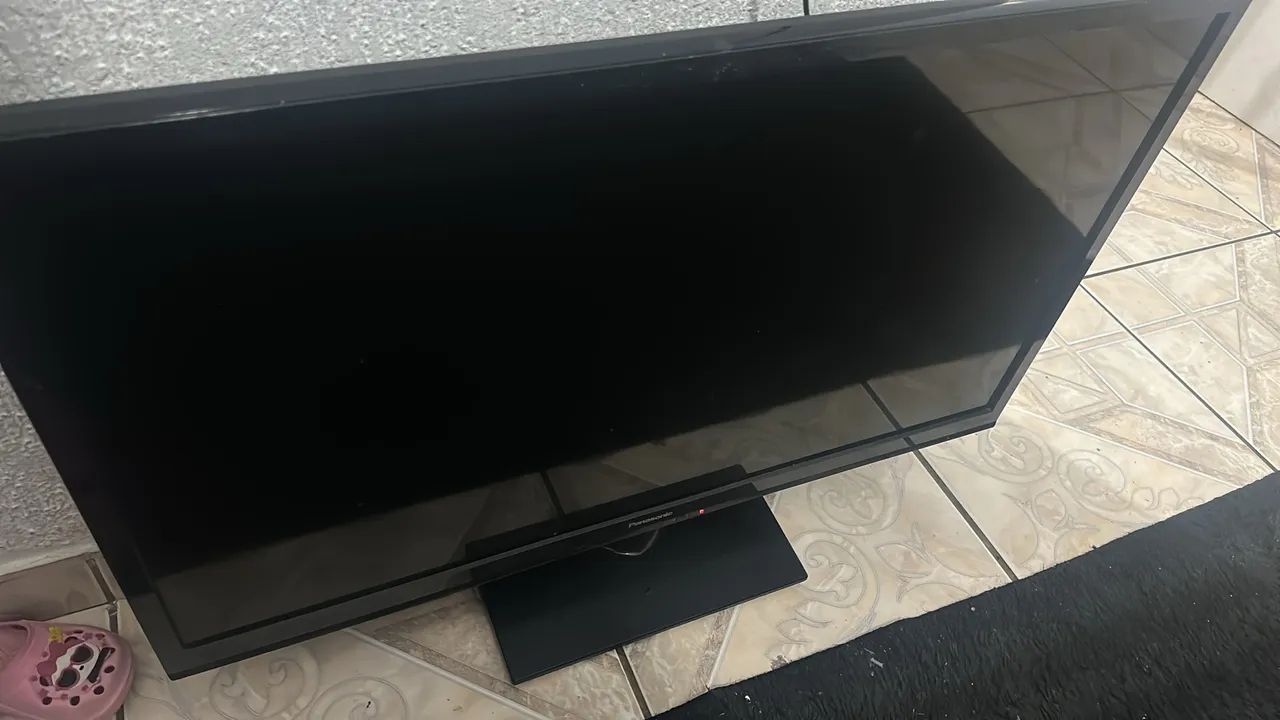 Tv Panasonic 32 com defeito - Foto 2