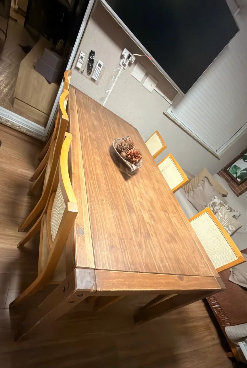 Conjunto mesa e cadeiras 6 lugares  - Foto 2